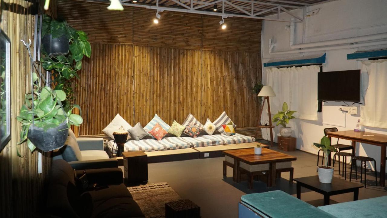 Hoshtel99 - Prime - Stay, Cowork And Cafe Пуна Экстерьер фото