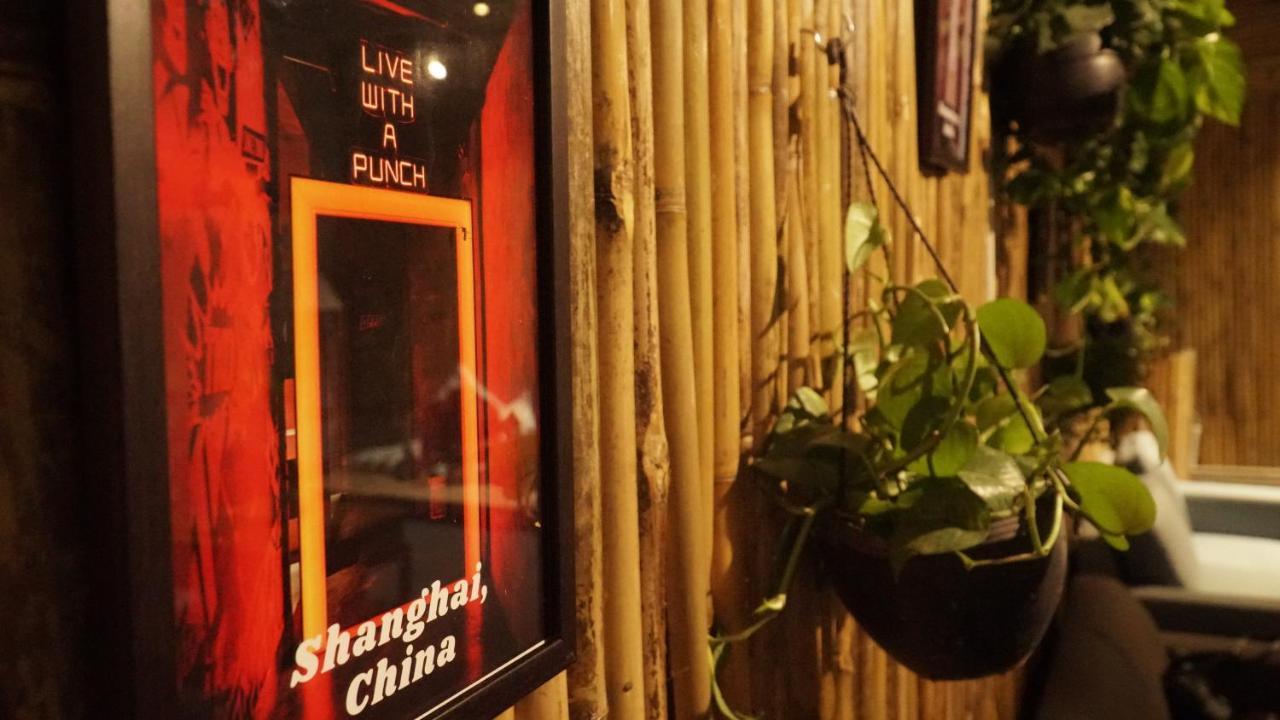 Hoshtel99 - Prime - Stay, Cowork And Cafe Пуна Экстерьер фото
