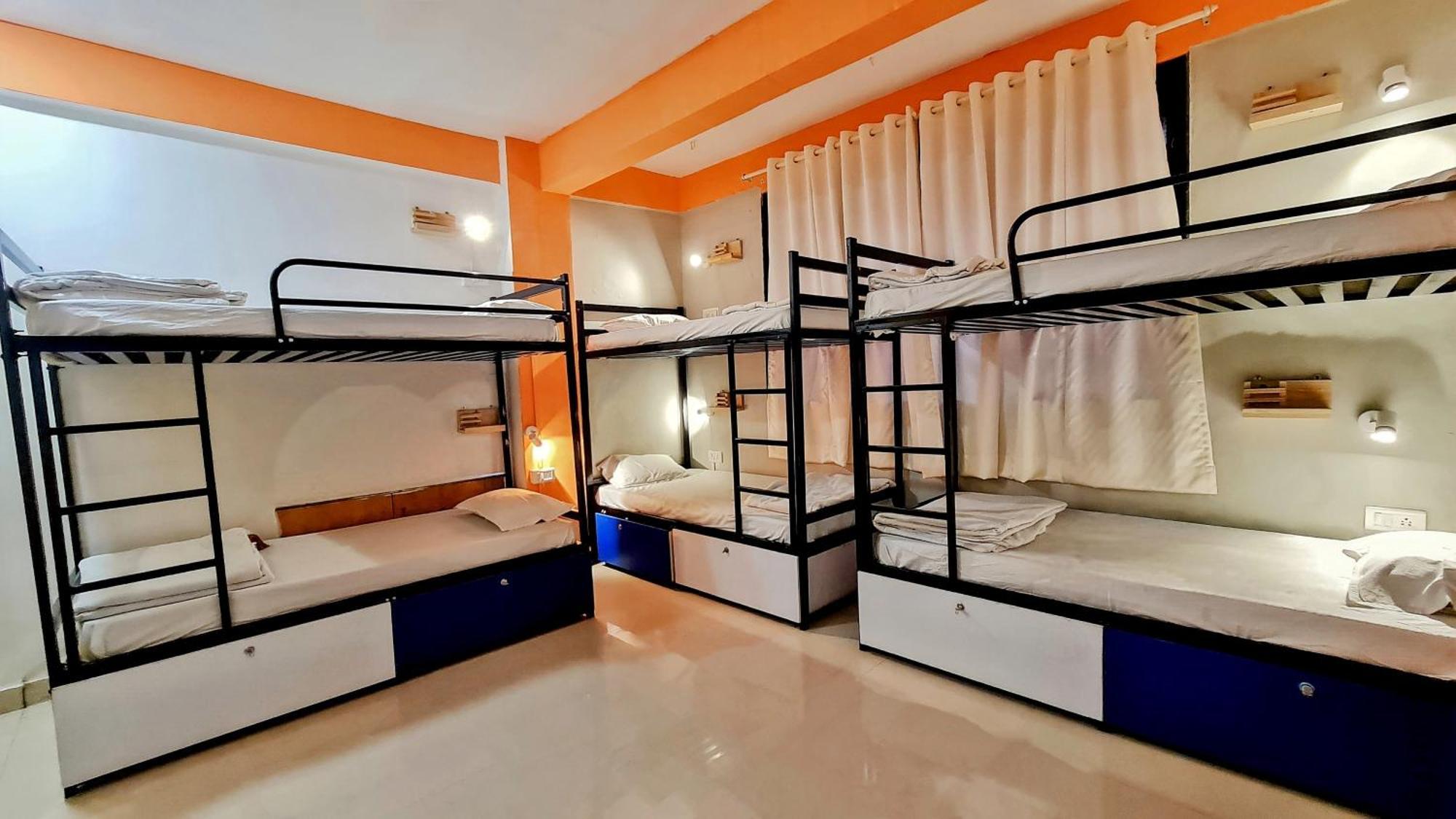 Hoshtel99 - Prime - Stay, Cowork And Cafe Пуна Экстерьер фото