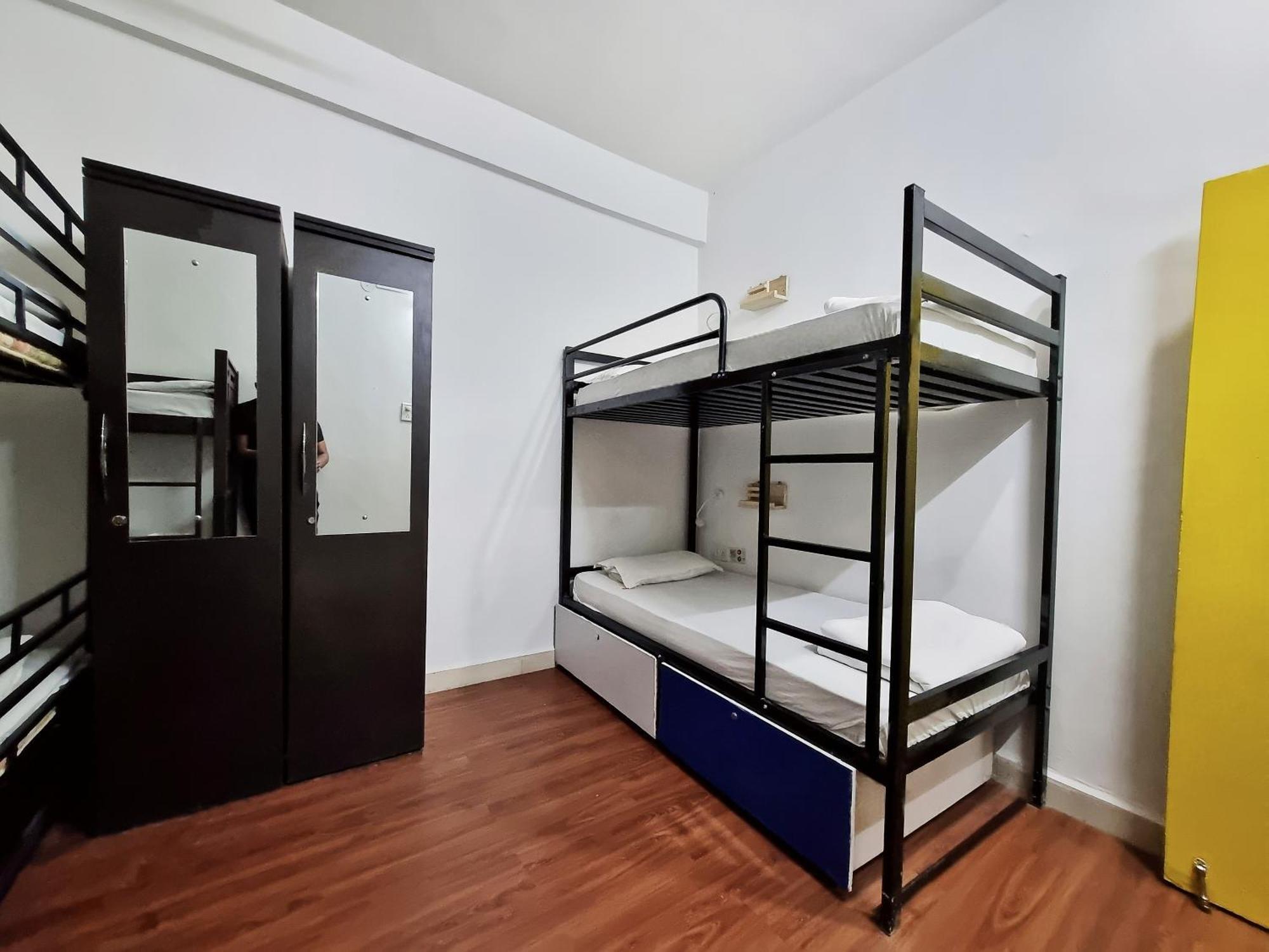 Hoshtel99 - Prime - Stay, Cowork And Cafe Пуна Экстерьер фото
