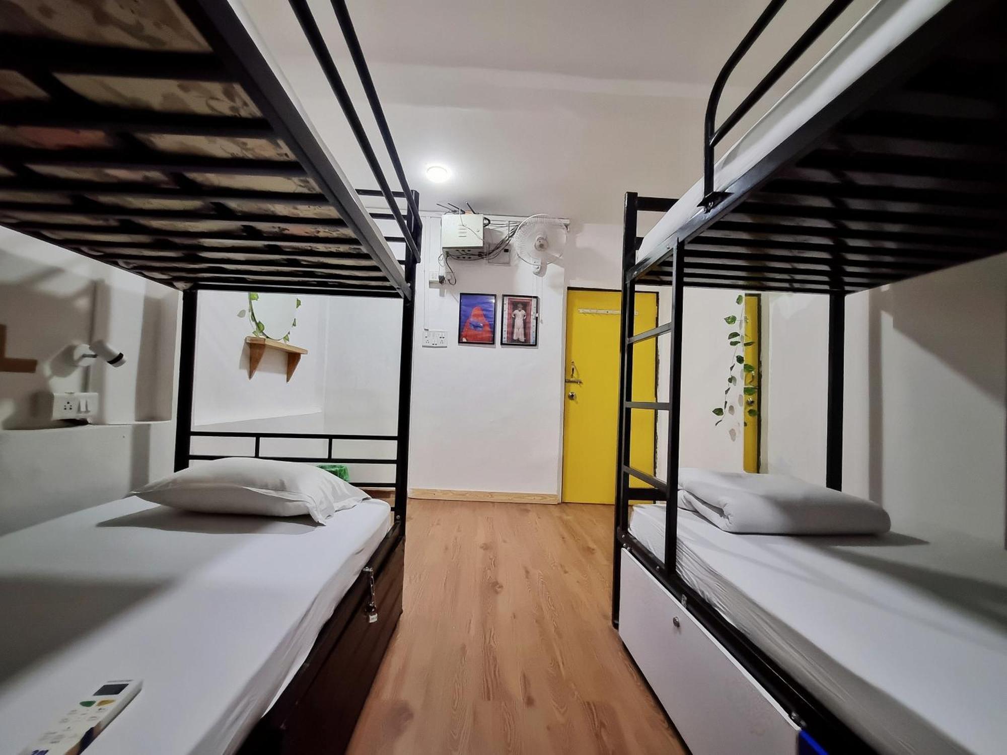 Hoshtel99 - Prime - Stay, Cowork And Cafe Пуна Экстерьер фото